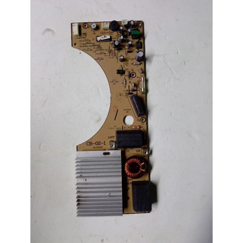 mạch nguồn của bếp từ Sunhouse SHD6862 mã CB-02-1 tháo bếp còn đẹp