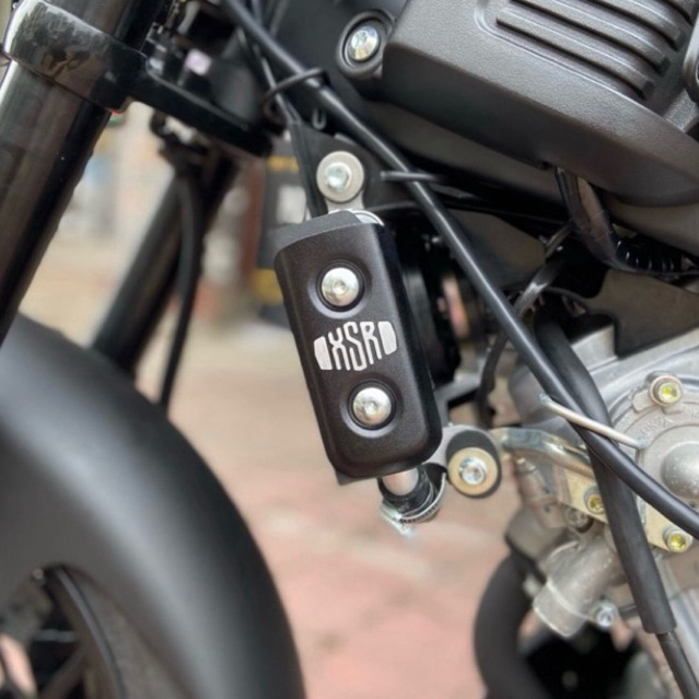 Ốp hông két nước Yamaha XSR155
