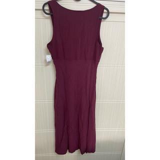 Đầm đen midi cổ V Pacsun