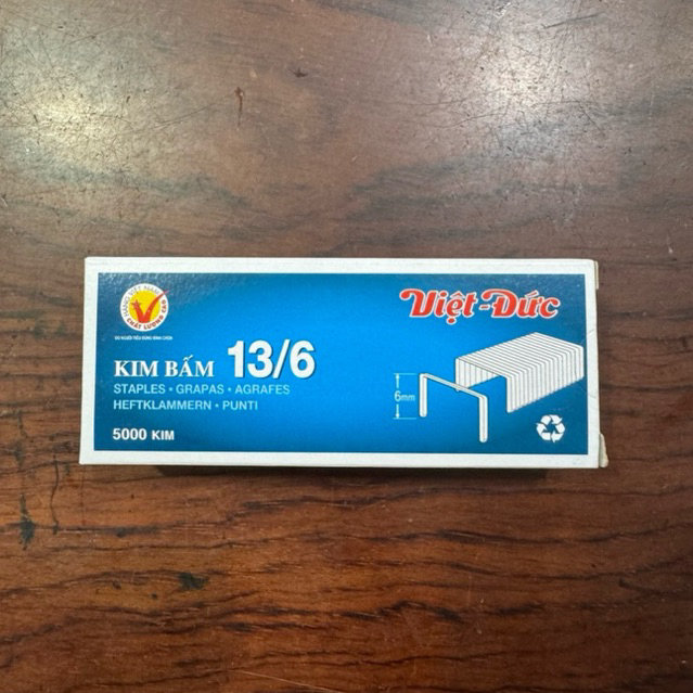 Kim bấm gỗ 13/6 Việt Đức (Hộp)