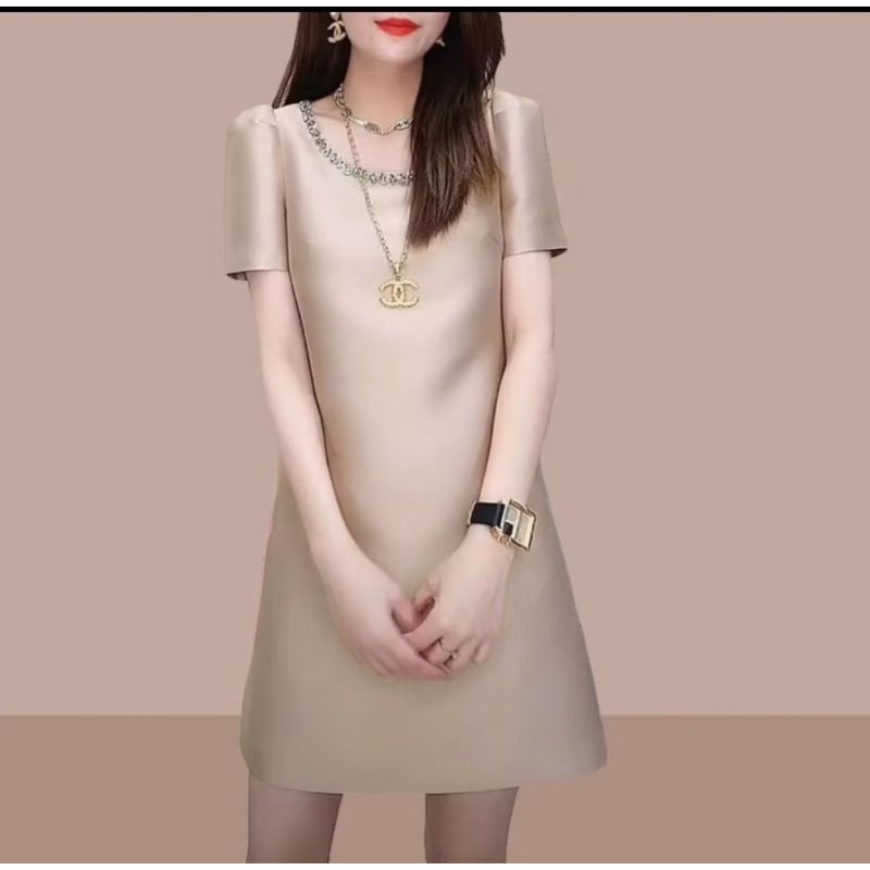 đầm tapta đính cườm cổ inbox side trước khi đặt hàng