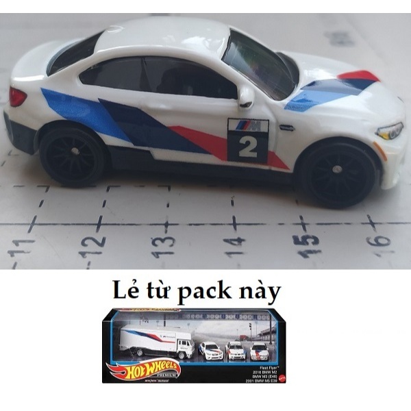 Xe mô hình Hot Wheels '16 BMW M2