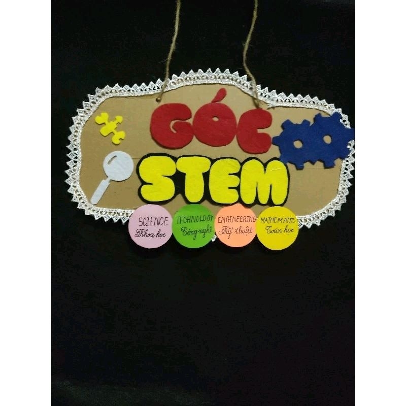 Góc Stem trang trí lớp