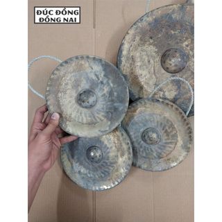 Cồng chiêng có núm bằng đồng size 20cm (Tặng đùi di kèm)