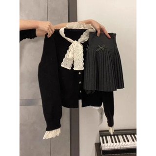 ÁO LEN PHỐI REN CỔ BÈO TIỂU THƯ HÀN QUỐC