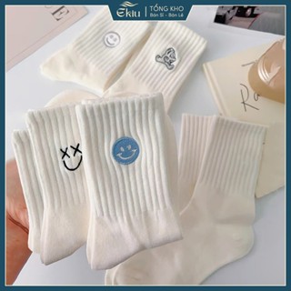 Tất vớ nam nữ màu trắng họa tiết thêu nhỏ xinh đơn giản nhẹ nhàng, chất liệu cotton co giãn thoáng khí - Ekiu Shop