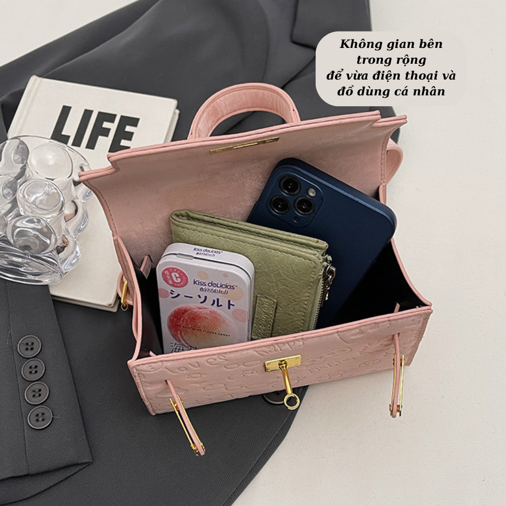 Túi xách nữ thời trang túi đeo chéo da trần nhung size 20cm tặng kèm móc bông dễ thương - HT022 | BigBuy360 - bigbuy360.vn