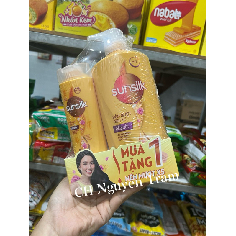 Dầu gội Sunsilk chai 650g( kèm chai gội / xả 140g)