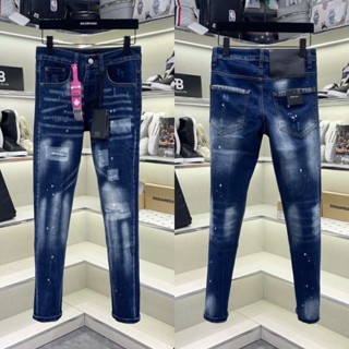 Quần jean bò nam DSQ slimfit wash xanh bạc loang rách vá vảy sơn treo tag chữ hồng 4 cúc boy phố QJ625P