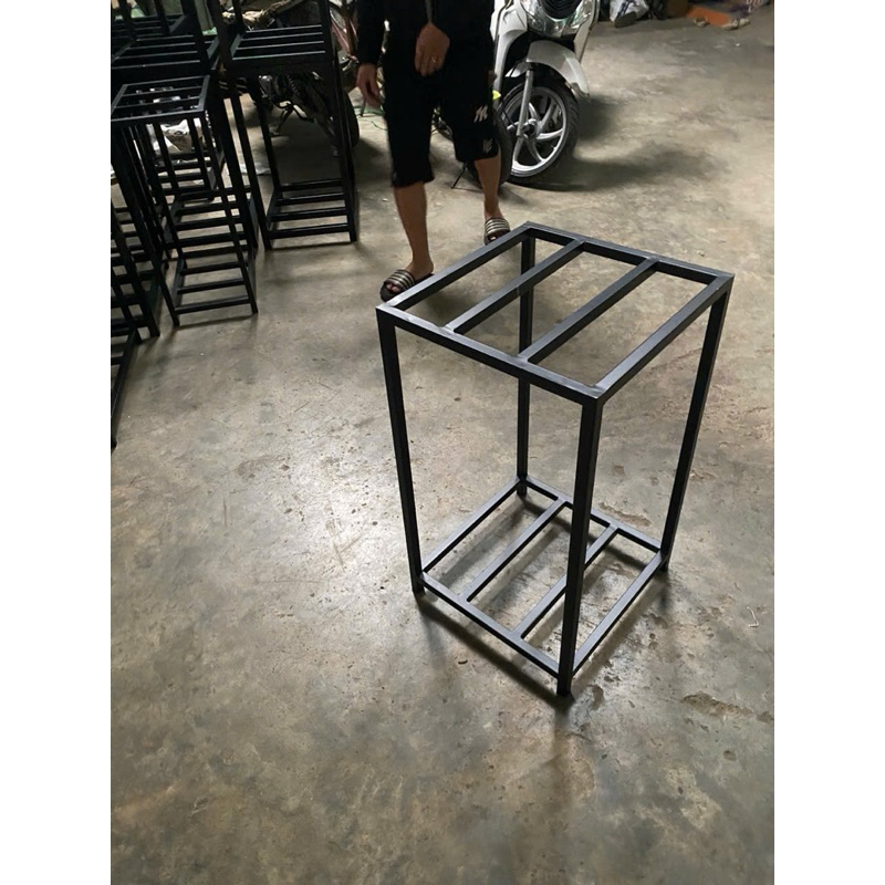 chân hồ cá,kệ bể cá