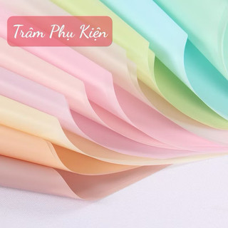 Tập 20 tờ giấy 1 mặt TRƠN ,bóng mờ gói hoa sang choảnh