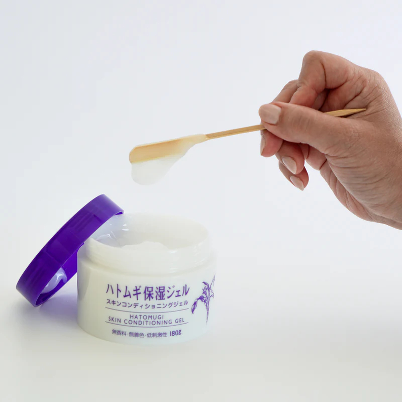 Kem dưỡng ẩm trẻ hoá da Hạt Ý DĨ NATURIE NHẬT BẢN