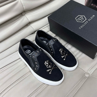 Giày slipon nam Philipp Plein da nỉ nhung logo đầu lâu sắt viền đính sao GS147P