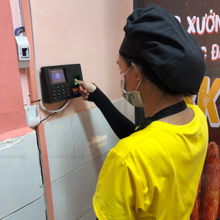 Máy chấm công vân tay Ronald Jack RJ818