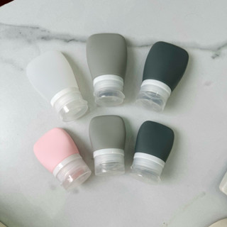  Chai chiết mĩ phẩm đi du lịch  lọ tuýp chiết mỹ phẩm silicon chiếc đựng dầu gội sữa tắm rửa mặt Duy Linh Shop... 
