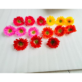 Đầu bông hoa lụa cúc chén.