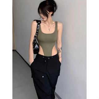  Áo Bodysuit Ba Lỗ SẴN MÚT NGỰC Thiết Kế Hở Ngực Khoét Eo Cao Hack Dáng Sexy Chât Thun Tăm Mát -T841G 