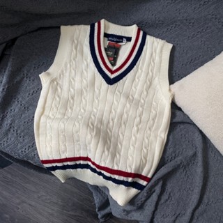  Áo Gile Cable-Knit Len Dệt Kim Lông Cừu - Local Brand Revvour 