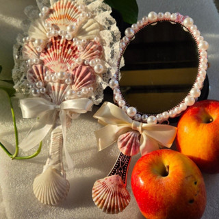 [SẴN] Gương cầm tay vỏ sò đi biển make up Emxinhlunglinh