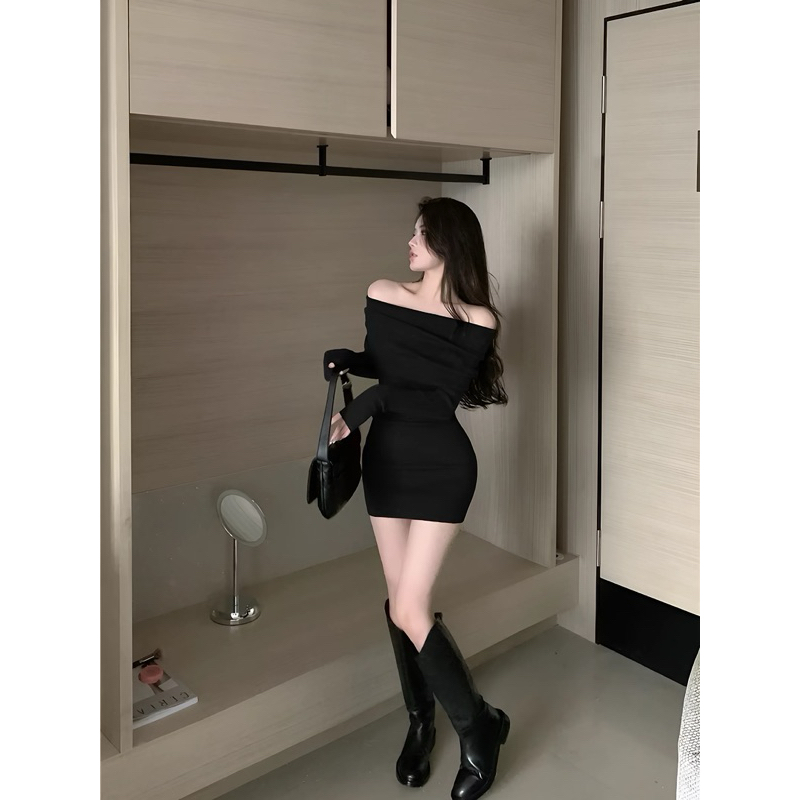 Váy Body Trễ Vai Bẻ Vai Màu Đen Chất Tăm Gân | BigBuy360 - bigbuy360.vn