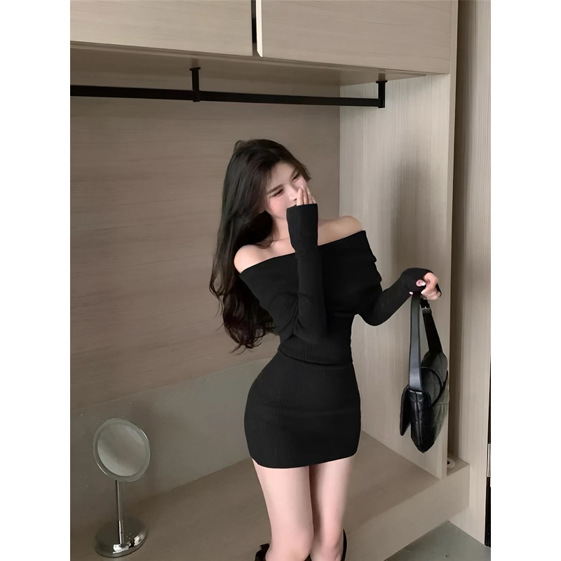 Váy Body Trễ Vai Bẻ Vai Màu Đen Chất Tăm Gân | BigBuy360 - bigbuy360.vn