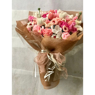 Bó Hoa Tulip len handmade nhiều màu sắc