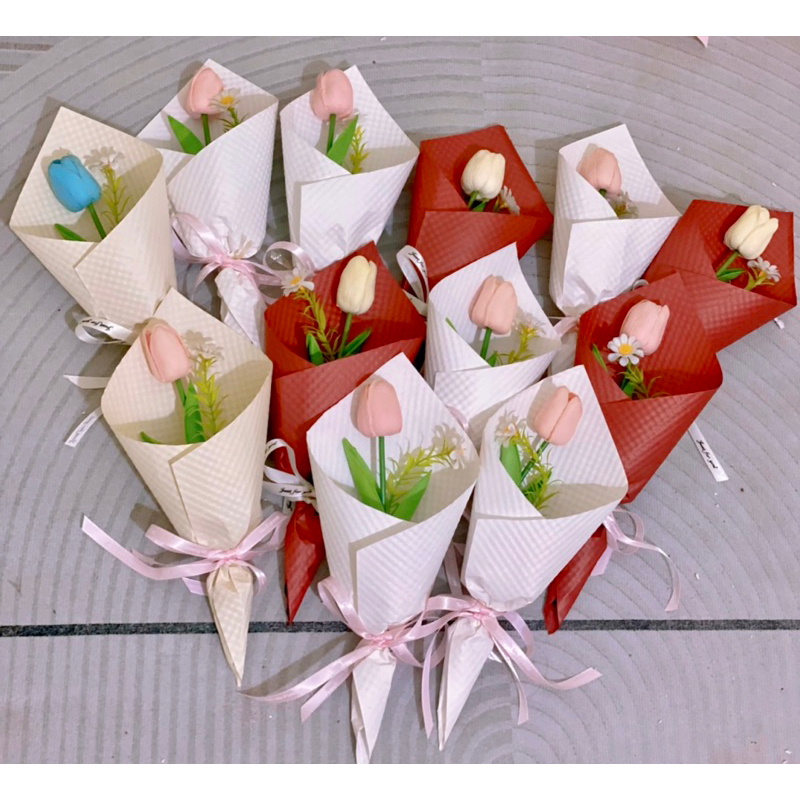 Tuylip 1 bông( bao gồm túi + thiệp )