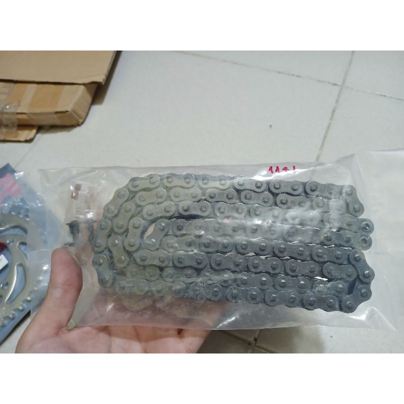 [KHÔNG HỘP] NSD Nhông sên dĩa phốt cao su RK Exciter 135 14-38-114L