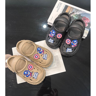 ( Fom to)Dép sục cross bé trai hoạ tiết đội trưởng mỹ chất liệu nhựa Eva mềm dẻo 4-12 tuổi