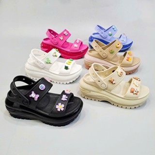 Sandal mega crush đế bóng tặng kèm 10 jibbitz sticker 3D xịn, xăng đan crush đế cao siêu hách dáng