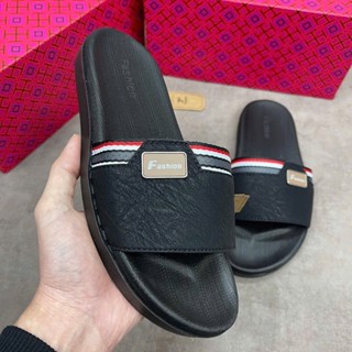 Dép da fashion, dép đi trong nhà. Mẫu da phối dù đế khâu thủ công ép thuỷ lực chắc chắn đế 3cm chống trơn trượt.