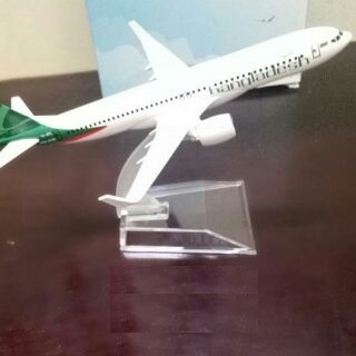 Máy bay mô hình tĩnh Bangladesh B737 16cm