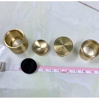 Khuôn dùng làm nút bọc vải