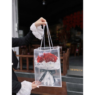 Hoa nhũ bó 9 bông y ảnh kèm túi thiệp