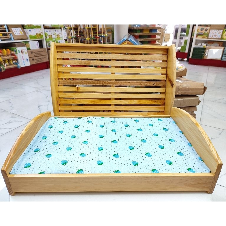Giường búp bê gỗ tự nhiên tặng đệm, phụ kiện nhà búp bê đồ chơi nhập vai, giáo cụ mầm non