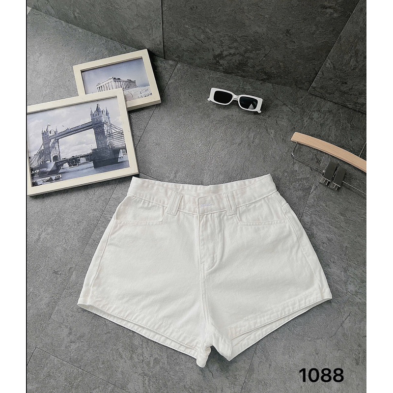 Quần Đùi Nữ Bigsize 40-85kg, Quần Short Jean Ngắn Cạp Cao Dáng Ngắn Màu Trắng Sữa MS10880 | BigBuy360 - bigbuy360.vn