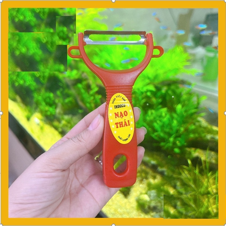 Bào rau củ quả, nạo đỏ Thái Lan cán cam kích thước 12,5cm x 7cm