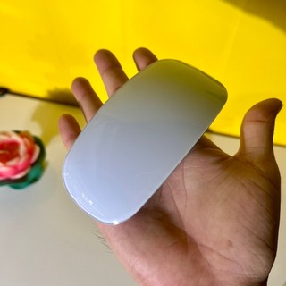 Chuột không dây siêu mỏng Touch Mouse