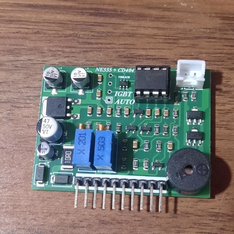 Bo lái igbt 4047 và 555 (bo linh kiện dán smd)