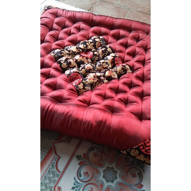 Đệm ngồi bệt, thảm trải ghế sofa lụa gấm (loại to)