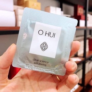 Tẩy da chết sáng da Ohui Clear Science Soft Peeling
