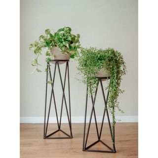 Kệ đỡ chậu hoa đơn sắt đặc phi 6mm