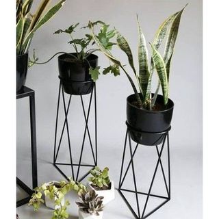 Kệ đỡ chậu hoa đơn sắt đặc phi 6mm