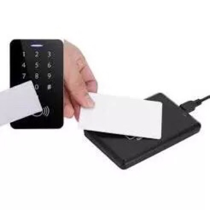 Thẻ từ trắng khóa vân tay 2 tần số 13.56 MHz và tần số 125Khz.