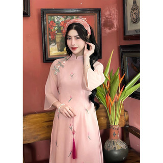 Áo dài cách tân thêu hoa tuy lip kèm quần