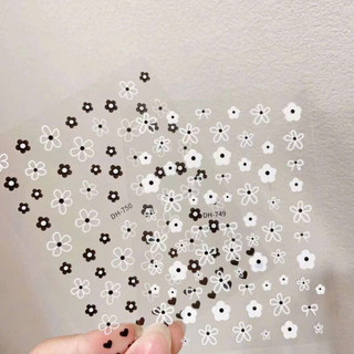  Sticker Nails Hoa nổi màu đen trắng 3D  sticker hoa nhí dán móng siêu xinh nhẹ nhàng 