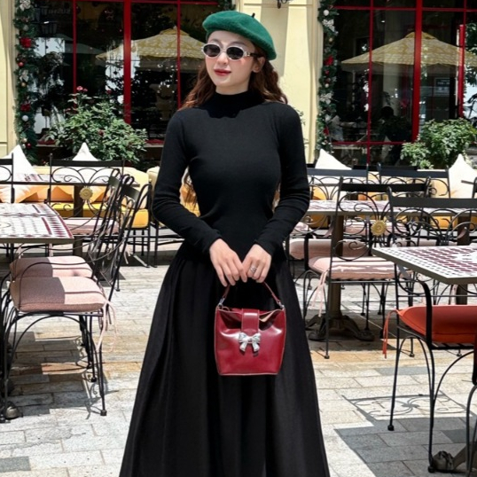 Áo Len Tăm Usagi Dài Tay Cổ Thấp Giữ Nhiệt Thu Đông, Chất Len Mịn Dễ Phối Đồ Glamchic | BigBuy360 - bigbuy360.vn