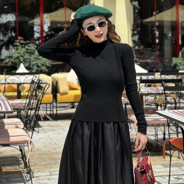 Áo Len Tăm Usagi Dài Tay Cổ Thấp Giữ Nhiệt Thu Đông, Chất Len Mịn Dễ Phối Đồ Glamchic | BigBuy360 - bigbuy360.vn