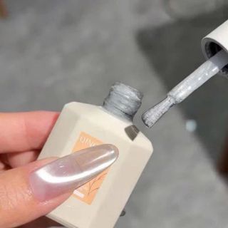 Sơn mắt mèo ánh trăng cực quang nước Qingyou siêu sáng làm nails.