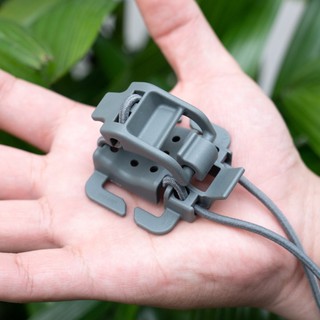 Phụ kiện móc gắn đèn pin Elasto Gear locks
